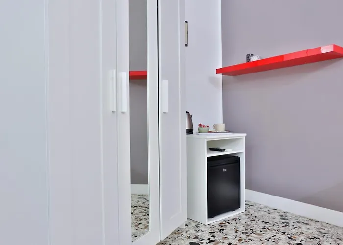 Da Francesco Πανσιόν Νάπολη